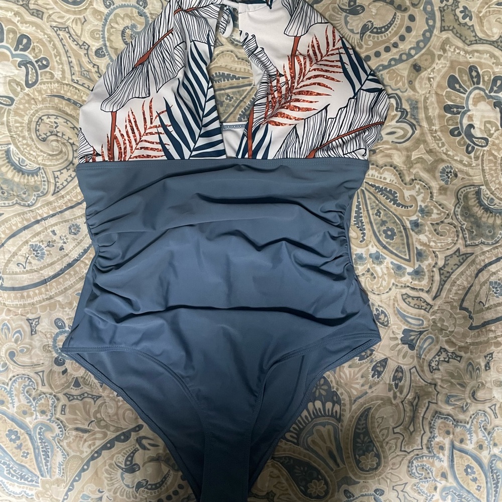 New Never Worn Halter Swimsuit